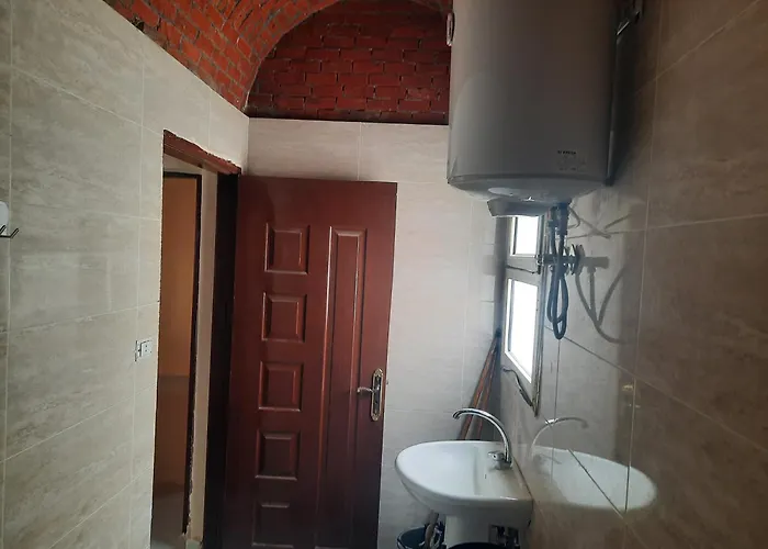 Apartman نيو سويت هوم Gurdaka
